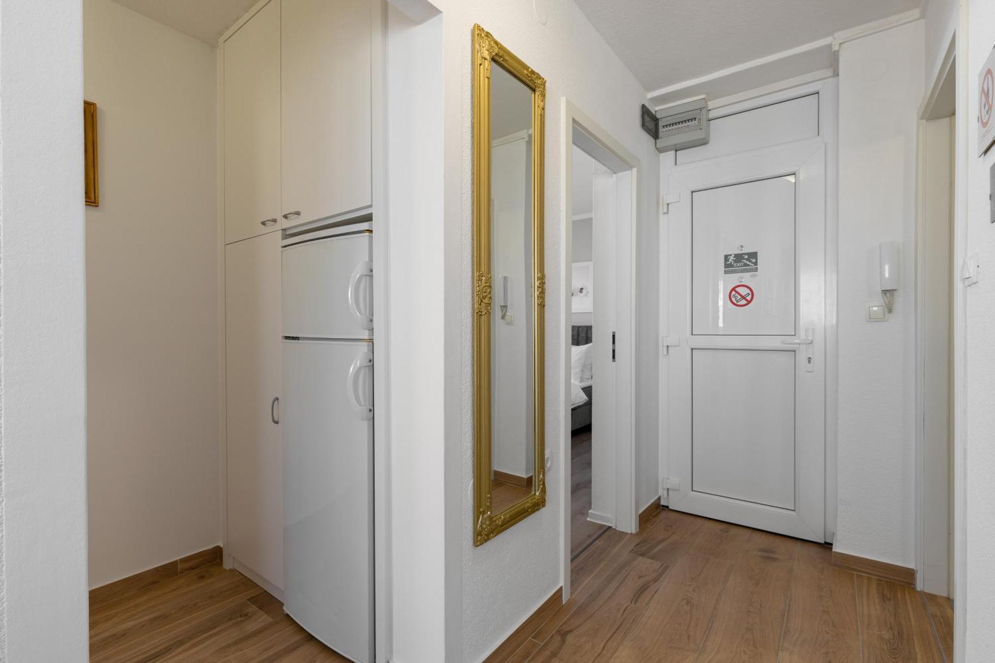 Apartment Ivica ザダル エクステリア 写真